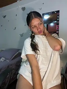 Andi9  online show from 12/11/24, 05:21