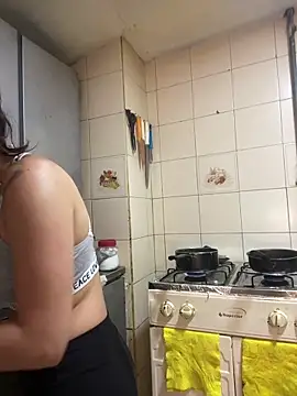 Snapshot of Andi9_ chatting on 01/24/25, 08:11 Andi9 online show from 01/24/25, 08:11