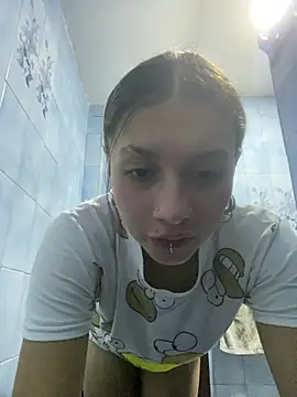 Andi9  online show from 02/23/25, 05:56