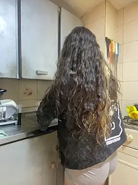 Andi9  online show from 03/04/25, 03:00