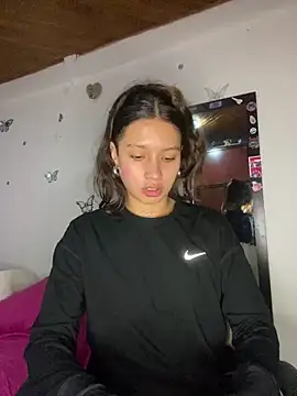 Andi9  online show from 03/21/25, 03:22