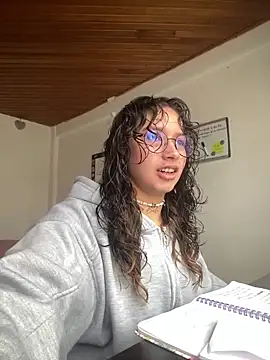 Andi9  online show from 10/09/25, 03:43