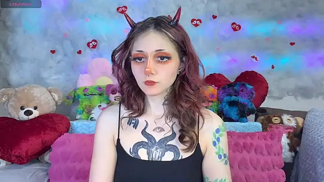 Snapshot of _Devill_Baby chatting on 02/13/26, 06:59 Devill Baby online show from 02/13/26, 06:59