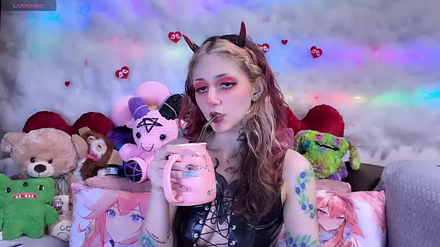  Devill Baby online show from 04/24/26, 06:21