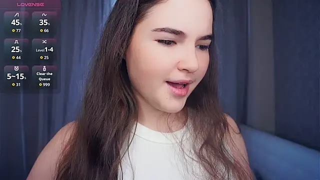 Snapshot of CathrynDail chatting on 09/13/25, 07:19 CathrynDail online show from 09/13/25, 07:19