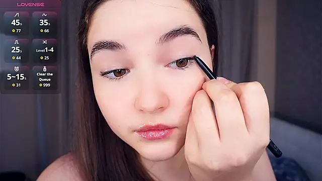 Snapshot of CathrynDail chatting on 10/02/25, 06:42 CathrynDail online show from 10/02/25, 06:42