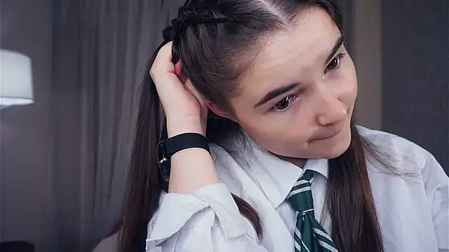 Snapshot of CathrynDail chatting on 10/06/25, 06:11 CathrynDail online show from 10/06/25, 06:11