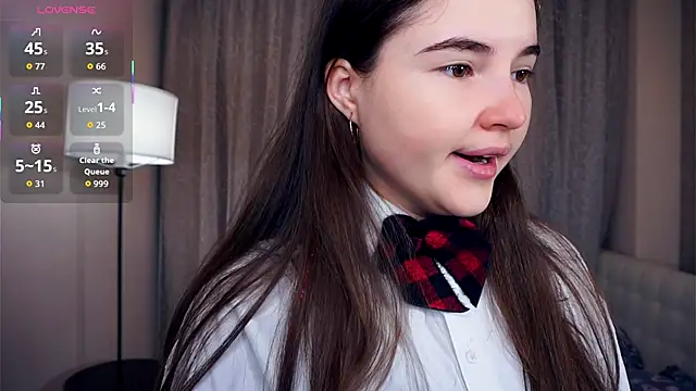 Snapshot of CathrynDail chatting on 11/25/25, 05:07 CathrynDail online show from 11/25/25, 05:07