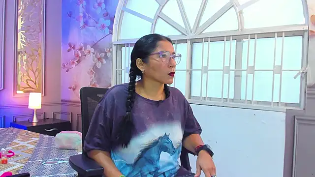 mature bigass   online show from 02/05/26, 12:21