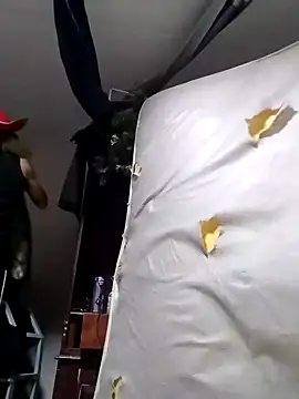 Snapshot of ottomusbrown chatting on 01/27/25, 03:37 ottomusbrown online show from 01/27/25, 03:37