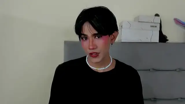 andrew uwu  online show from 06/29/26, 10:43