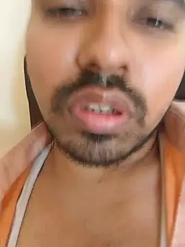 Hotrayyy online show from 12/25/24, 05:16