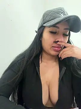 Anily Lovely online show from 02/05/26, 04:00