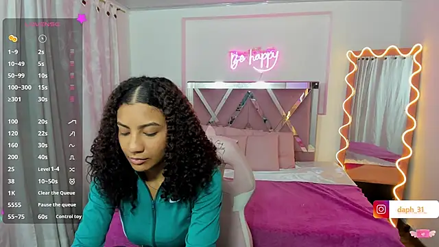 Daphnne tay online show from 03/20/25, 03:02