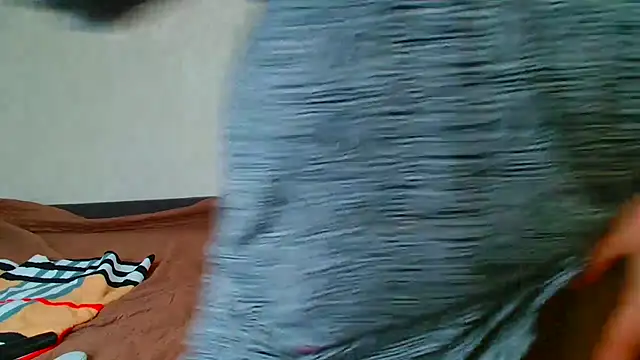 Brionia online show from 11/04/25, 07:40