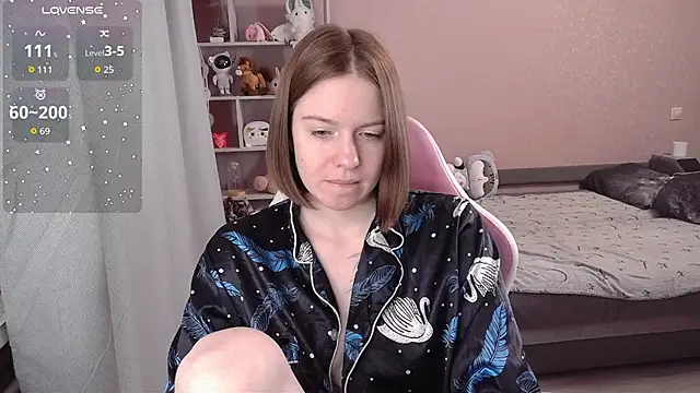 CassieJuice69 online show from 11/04/25, 02:43