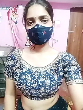 Snapshot of Cute-Simmi chatting on 12/03/24, 03:11 Cute-Simmi online show from 12/03/24, 03:11