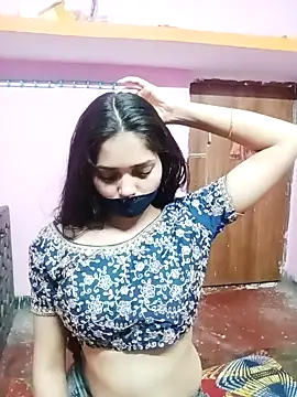 Snapshot of Cute-Simmi chatting on 12/27/24, 12:45 Cute-Simmi online show from 12/27/24, 12:45