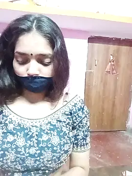 Snapshot of Cute-Simmi chatting on 01/18/25, 02:44 Cute-Simmi online show from 01/18/25, 02:44