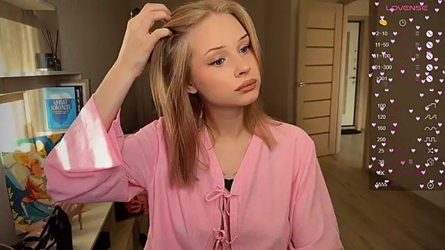 lisa barbie online show from 10/18/25, 06:58