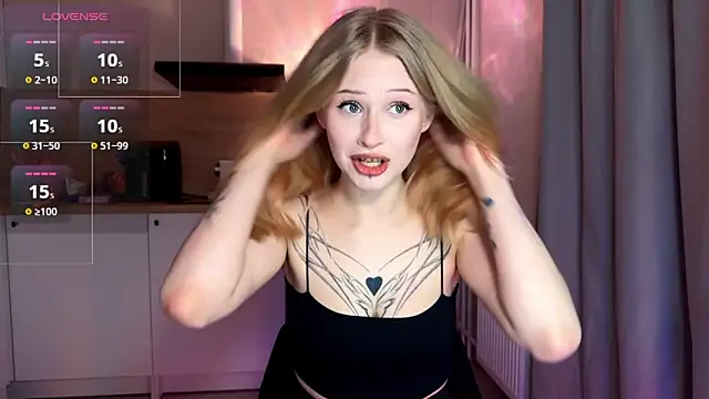 lisa barbie online show from 04/18/26, 07:58