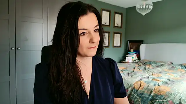 Snapshot of flatwhite0 chatting on 02/16/26, 10:33 flatwhite0 online show from 02/16/26, 10:33