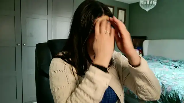 flatwhite0 online show from 03/20/26, 09:47