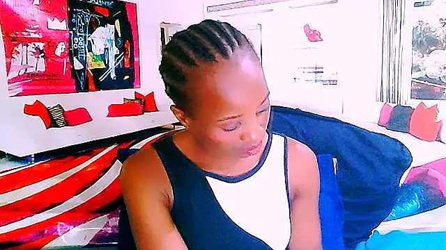 Snapshot of EbonyCreamy69 chatting on 01/10/25, 03:07 EbonyCreamy69 online show from 01/10/25, 03:07