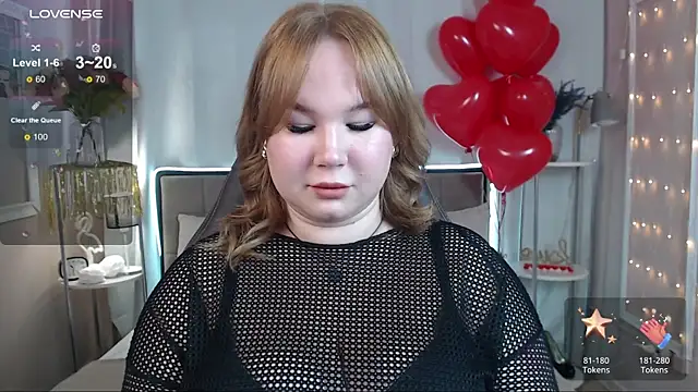 Snapshot of Emmy_Greis chatting on 02/17/25, 07:04 Emmy Greis online show from 02/17/25, 07:04