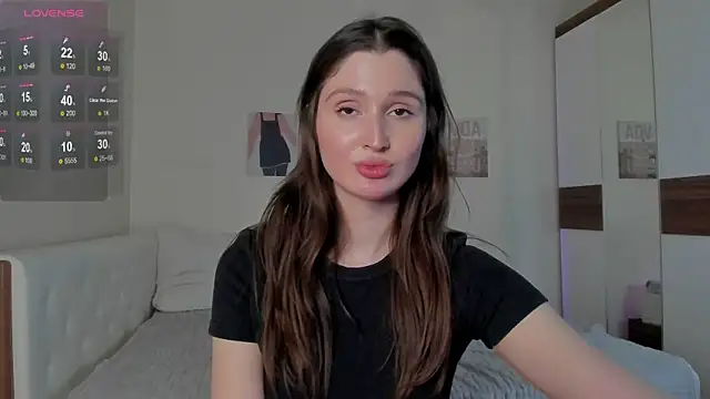 Snapshot of tender_babyy chatting on 02/09/25, 04:40 tender babyy online show from 02/09/25, 04:40