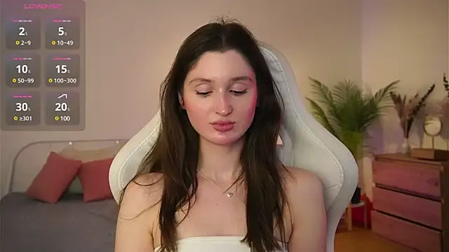 Snapshot of tender_babyy chatting on 03/20/25, 02:10 tender babyy online show from 03/20/25, 02:10