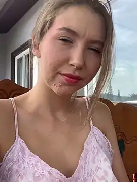 LinaSiren online show from 12/07/24, 07:05