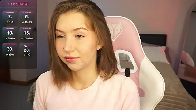 LinaSiren online show from 12/15/24, 03:24