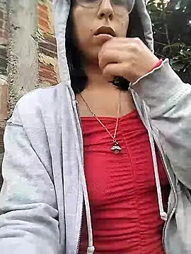 MirandaSingle online show from 04/09/26, 07:52