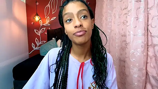 Zia Green online show from 12/15/24, 03:45