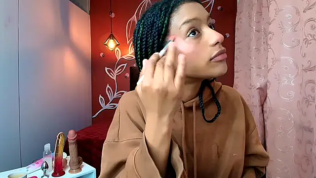 Zia Green online show from 01/12/25, 05:03