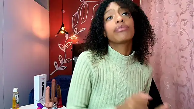 Zia Green online show from 01/21/25, 12:18