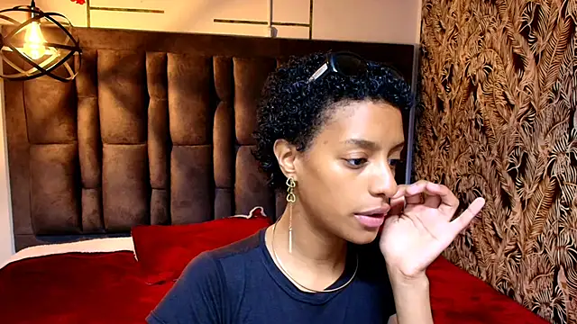 Snapshot of Zia_Green chatting on 05/07/26, 12:21 Zia Green online show from 05/07/26, 12:21