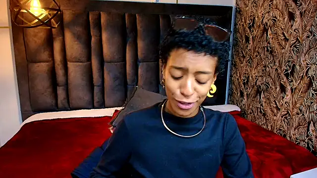 Snapshot of Zia_Green chatting on 05/12/26, 12:35 Zia Green online show from 05/12/26, 12:35