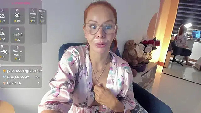 AvaCollinss online show from 11/03/25, 12:28