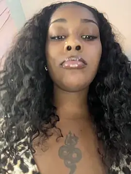 Snapshot of ebonycatlisaaaalime chatting on 05/22/26, 02:01 ebonycatlisaaaalime online show from 05/22/26, 02:01