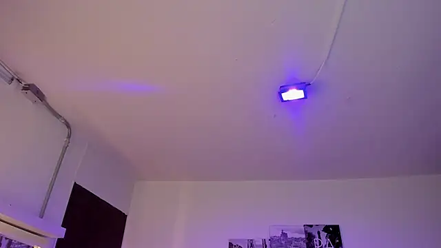 Amy Kiitty  online show from 03/27/26, 01:22