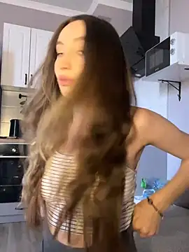 viviandaimond1 online show from 02/07/25, 12:50