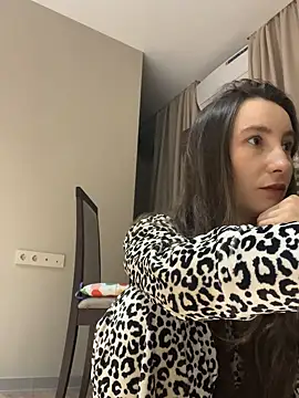 viviandaimond1 online show from 02/27/25, 04:10