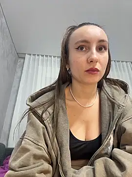 viviandaimond1 online show from 02/11/26, 07:30