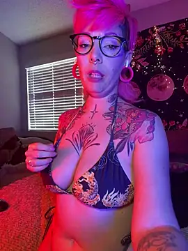 GoldieBakeman online show from 03/06/25, 08:37