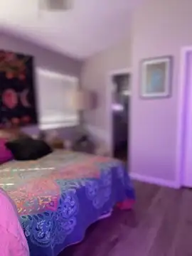 GoldieBakeman online show from 10/28/25, 05:15