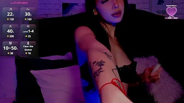 Snapshot of _Chartlotte chatting on 01/23/25, 08:24 Chartlotte online show from 01/23/25, 08:24