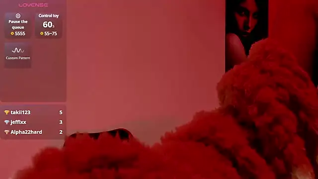 Snapshot of _Chartlotte chatting on 02/13/25, 04:43 Chartlotte online show from 02/13/25, 04:43