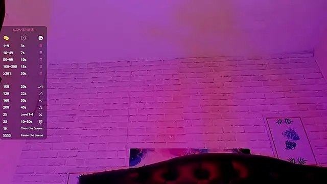 Snapshot of _Chartlotte chatting on 02/26/25, 12:27 Chartlotte online show from 02/26/25, 12:27